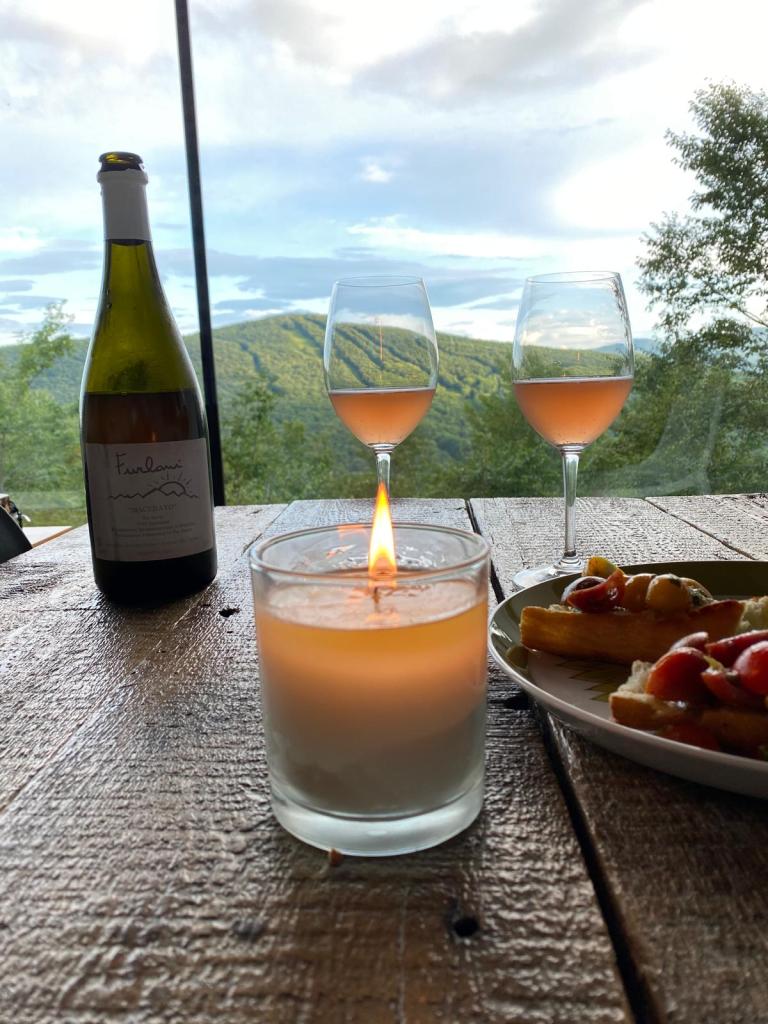 Summer days in a cottage in Sutton, Québec